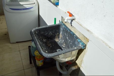 Casa de condomínio à venda com 80m², 3 quartos e sem vagaÁrea de Serviço