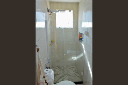 Casa de condomínio à venda com 80m², 3 quartos e sem vagaBanheiro da Suíte