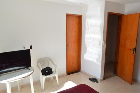 Casa de condomínio à venda com 80m², 3 quartos e sem vagaSuíte