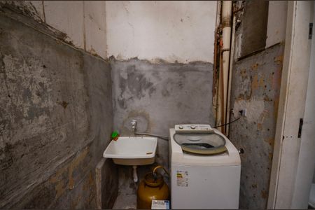 Casa à venda com 70m², 2 quartos e 1 vagaÁrea de Serviço