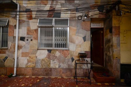 Casa à venda com 70m², 2 quartos e 1 vagaFachada