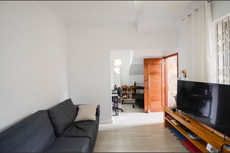 Casa à venda com 70m², 2 quartos e 1 vagaSala