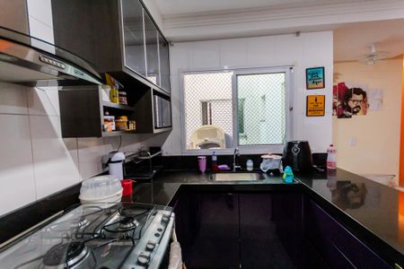 Apartamento à venda com 98m², 2 quartos e 1 vaga Apartamento à venda com 98m², 2 quartos e 1 vagaCozinha