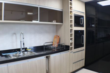 Apartamento à venda com 119m², 3 quartos e 3 vagasCozinha