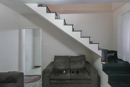 Casa à venda com 172m², 3 quartos e 2 vagas Casa à venda com 172m², 3 quartos e 2 vagasSala