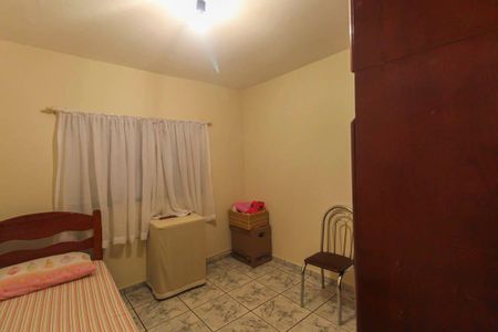 Casa à venda com 172m², 3 quartos e 2 vagas Casa à venda com 172m², 3 quartos e 2 vagasQuarto 3