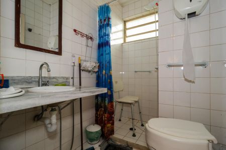 Casa para alugar com 550m², 6 quartos e 4 vagasÁrea de Serviço