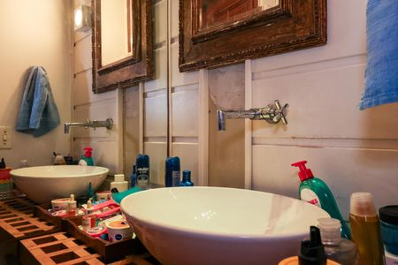 Casa para alugar com 550m², 6 quartos e 4 vagasLavabo