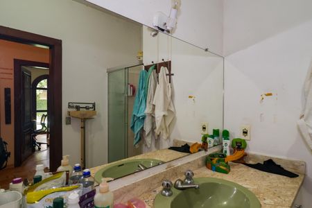 Casa para alugar com 550m², 6 quartos e 4 vagasBanheiro