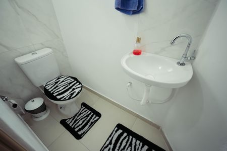 Casa à venda com 70m², 2 quartos e sem vagaBanheiro Social