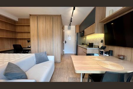 Studio para alugar com 30m², 1 quarto e sem vaga Studio para alugar com 30m², 1 quarto e sem vagaSala