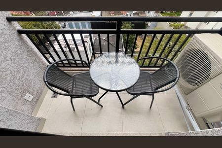 Studio para alugar com 30m², 1 quarto e sem vaga Studio para alugar com 30m², 1 quarto e sem vagaSacada