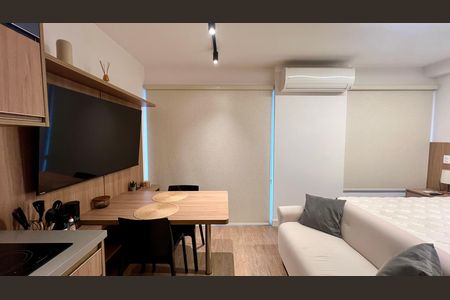 Studio para alugar com 30m², 1 quarto e sem vaga Studio para alugar com 30m², 1 quarto e sem vagaSala