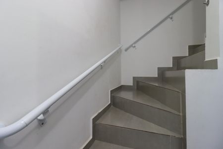 Apartamento à venda com 122m², 2 quartos e 1 vagaEscada