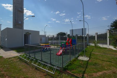 Casa de condomínio para alugar com 150m², 2 quartos e 2 vagasÁrea comum - Playground