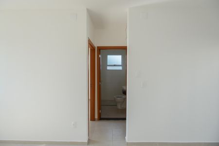 Casa de condomínio para alugar com 150m², 2 quartos e 2 vagasSala