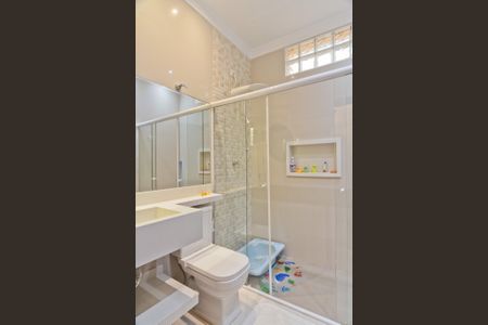 Casa à venda com 480m², 3 quartos e 3 vagasBanheiro