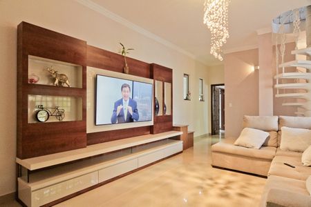 Casa à venda com 480m², 3 quartos e 3 vagasSala