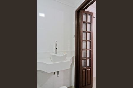 Casa à venda com 480m², 3 quartos e 3 vagasBanheiro 2