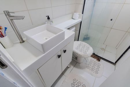Apartamento para alugar com 43m², 2 quartos e sem vaga Apartamento para alugar com 43m², 2 quartos e sem vagaBanheiro
