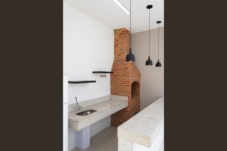 Apartamento para alugar com 43m², 2 quartos e sem vaga Apartamento para alugar com 43m², 2 quartos e sem vagaÁrea comum - Churrasqueira