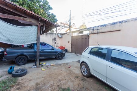 Casa à venda com 330m², 2 quartos e 8 vagasGaragem