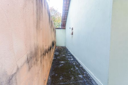 Casa à venda com 330m², 2 quartos e 8 vagasQuintal