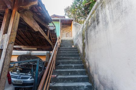 Casa à venda com 330m², 2 quartos e 8 vagasEntrada