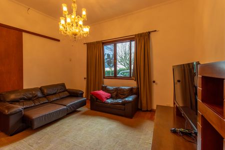 Casa para alugar com 700m², 3 quartos e 10 vagas Casa para alugar com 700m², 3 quartos e 10 vagasSala de TV