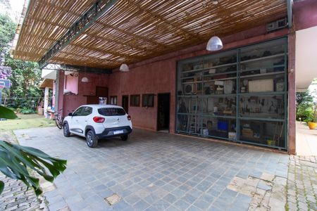 Casa para alugar com 700m², 3 quartos e 10 vagas Casa para alugar com 700m², 3 quartos e 10 vagasGaragem