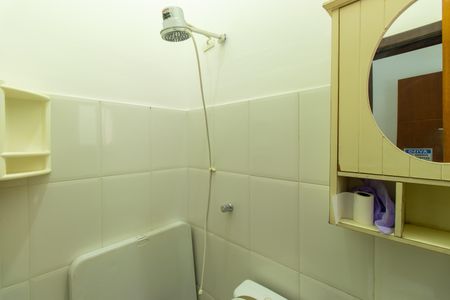 Casa para alugar com 700m², 3 quartos e 10 vagas Casa para alugar com 700m², 3 quartos e 10 vagasBanheiro de Serviço