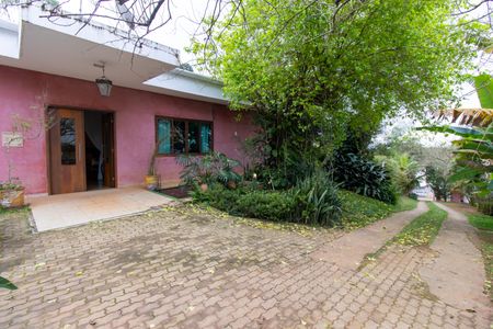 Casa para alugar com 700m², 3 quartos e 10 vagas Casa para alugar com 700m², 3 quartos e 10 vagasFachada