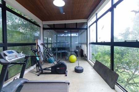 Casa para alugar com 700m², 3 quartos e 10 vagas Casa para alugar com 700m², 3 quartos e 10 vagasÁrea comum