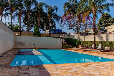 Apartamento à venda com 58m², 2 quartos e 1 vaga Apartamento à venda com 58m², 2 quartos e 1 vagaÁrea comum - Piscina