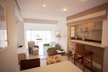 Apartamento para alugar com 55m², 1 quarto e 1 vaga Apartamento para alugar com 55m², 1 quarto e 1 vagaSala