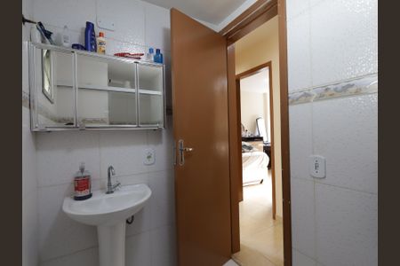 Apartamento à venda com 76m², 2 quartos e 1 vagaBanheiro Social