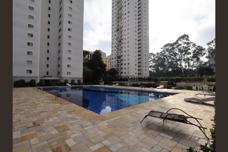 Apartamento à venda com 76m², 2 quartos e 1 vagaÁrea comum - Piscina