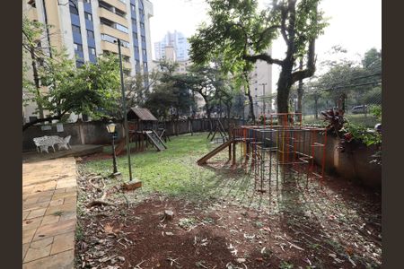 Apartamento à venda com 76m², 2 quartos e 1 vagaÁrea comum - Playground