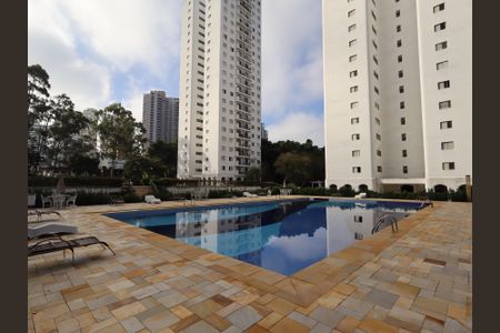 Apartamento à venda com 76m², 2 quartos e 1 vagaÁrea comum - Piscina