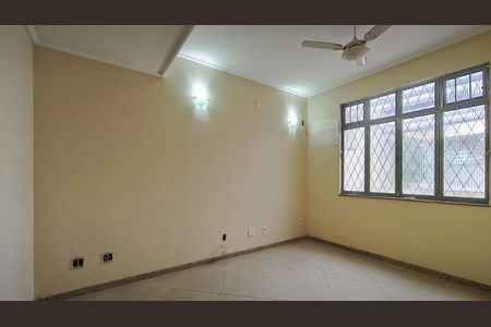 Casa à venda com 400m², 6 quartos e 2 vagasQuarto 4