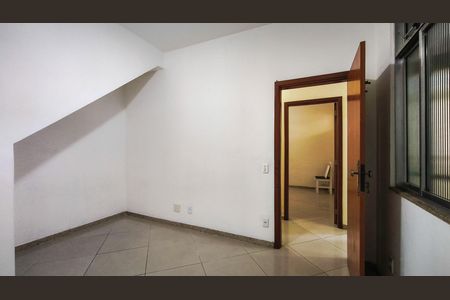 Casa à venda com 400m², 6 quartos e 2 vagasQuarto 1
