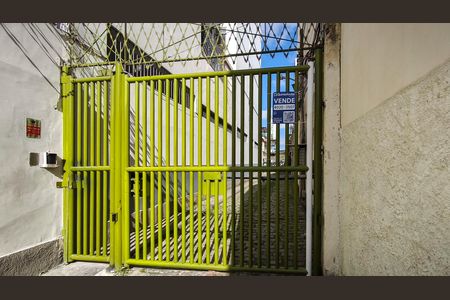 Casa à venda com 400m², 6 quartos e 2 vagasFachada Placa