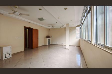 Casa à venda com 400m², 6 quartos e 2 vagasSala