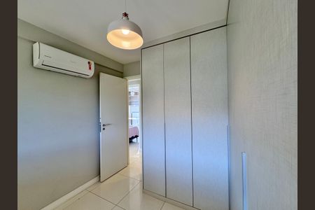 Apartamento à venda com 91m², 3 quartos e 2 vagasQuarto 2