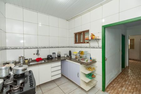Casa à venda com 278m², 4 quartos e 1 vaga Casa à venda com 278m², 4 quartos e 1 vagaCozinha