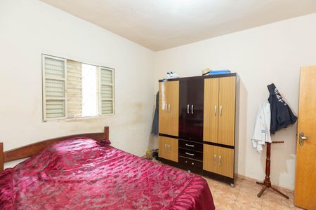 Casa à venda com 278m², 4 quartos e 1 vaga Casa à venda com 278m², 4 quartos e 1 vagaQuarto 3