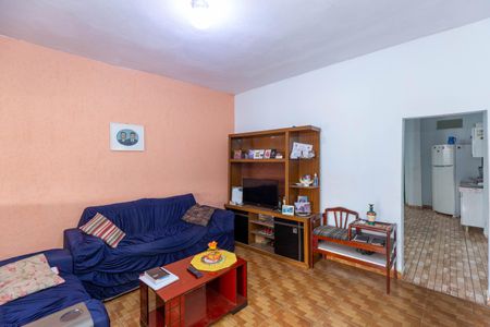 Casa à venda com 278m², 4 quartos e 1 vaga Casa à venda com 278m², 4 quartos e 1 vagaSala