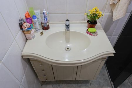 Casa à venda com 300m², 4 quartos e 10 vagasBanheiro 2