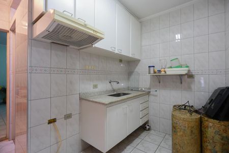 Casa à venda com 300m², 4 quartos e 10 vagasEdícula - Cozinha