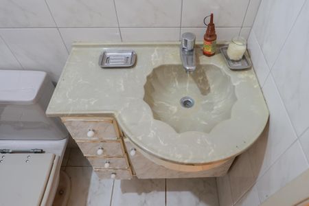 Casa à venda com 300m², 4 quartos e 10 vagasEdícula - Banheiro